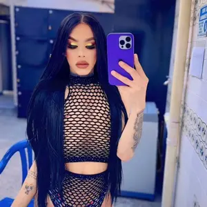 Alexa_RedHard