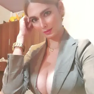 BeautyQueen29