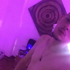 Blondxboy92