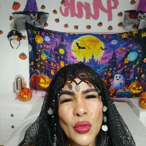 chica_pinkxxx