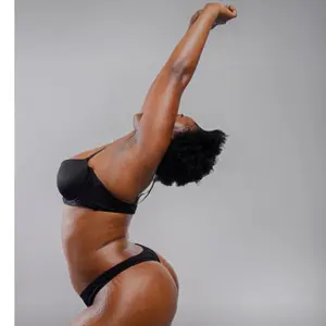 Curvyass4