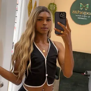 Daisy_taylor