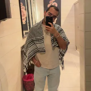 Hornyboy2312001