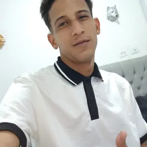 Jeyder_LatinBoy