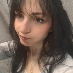 LavonaVanderau