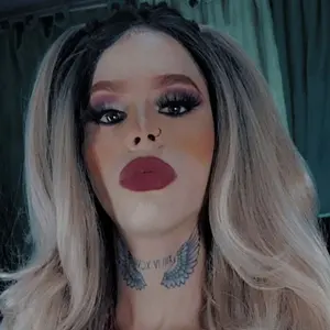 Mia_Velvett