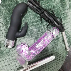 Misshattie04