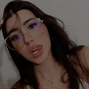 molly_cm