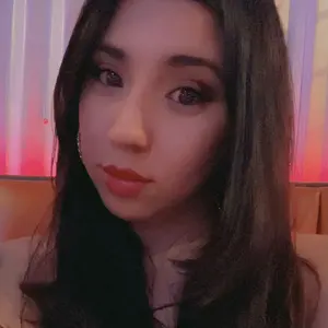nina_lovez