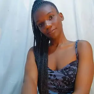 petitelavishey1