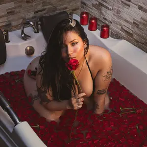 Sasha_Larsen