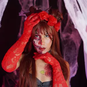 Scarlett_Hot5