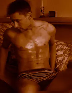 selfsucker02