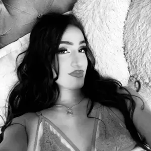 SexyJuliaa01