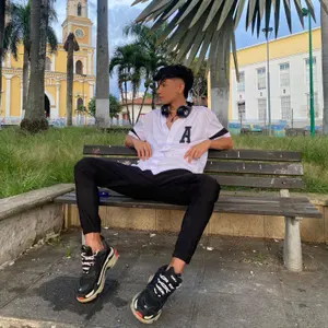 Steven_latino69