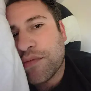thatgayguyNL92