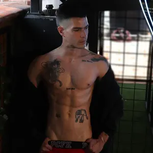 Travis_rxxx