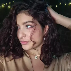 zoe_siren